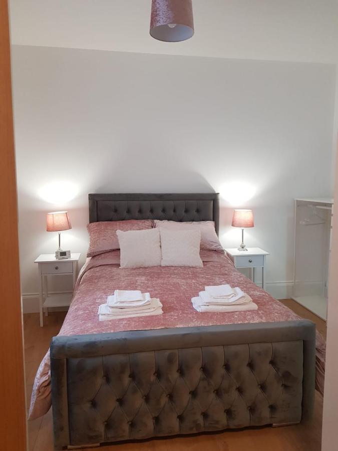 Annie'S House With Thermal Health Spa Moville Extérieur photo