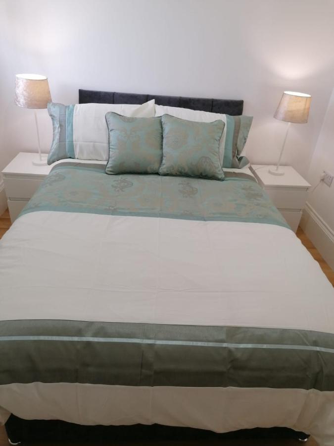 Annie'S House With Thermal Health Spa Moville Extérieur photo